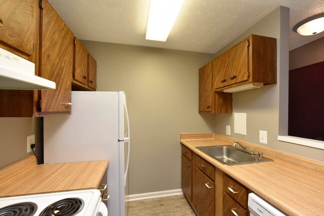 Hermosos mostradores - Keystone Apartments