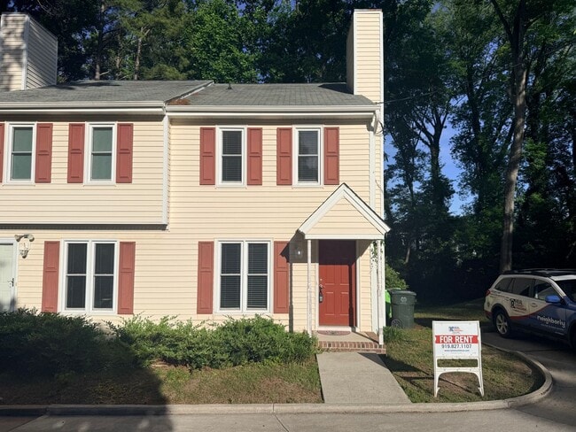 Photo - 2922 Glenridge Dr Unit A