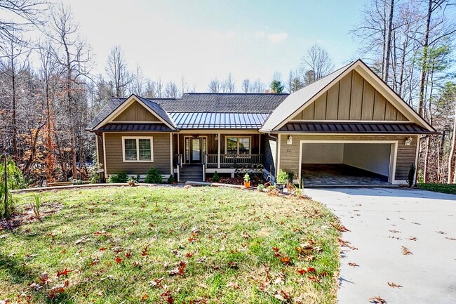 Photo - 105 Drake Mountain Ln