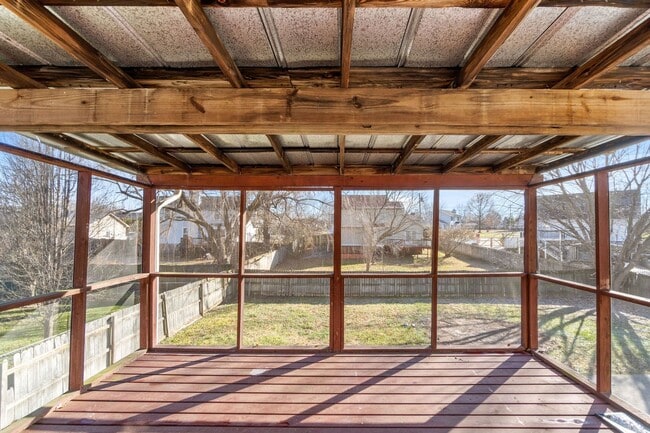 Photo - Quiet home near Fort Campbell- Waiting for you to call home