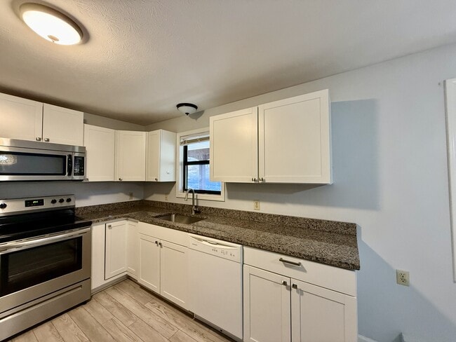 Photo - 24 Canter Ct