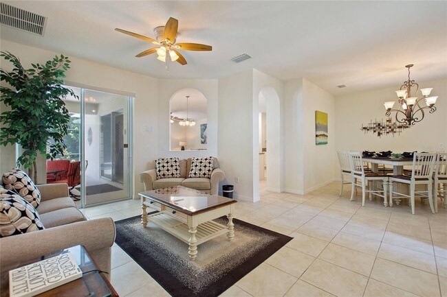 1316 Golf Course Pkwy
