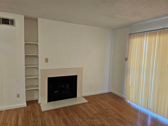 Building Photo - 2750 Holly Hall St Unit 712