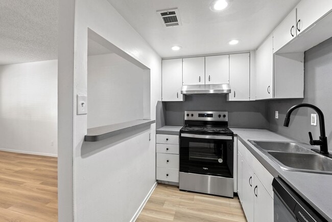 Worthington Apartments