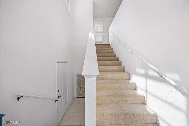 Photo - 7050 Barrington Cir Unidad 202