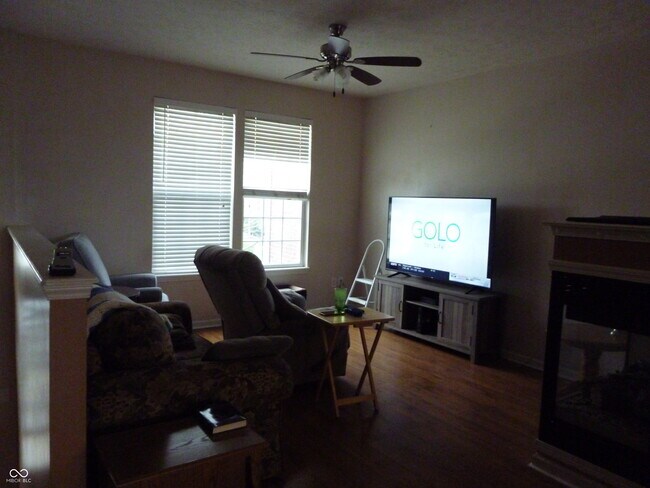 Photo - 13861 Willesden Cir