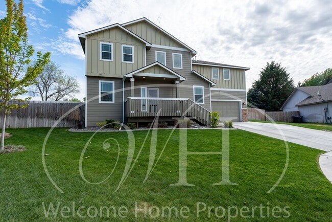 Newer Large Home in Great Neighborhood wit... - Newer Large Home in Great Neighborhood wit...