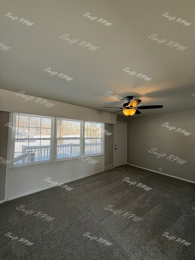 Photo - 7003 E 113th St