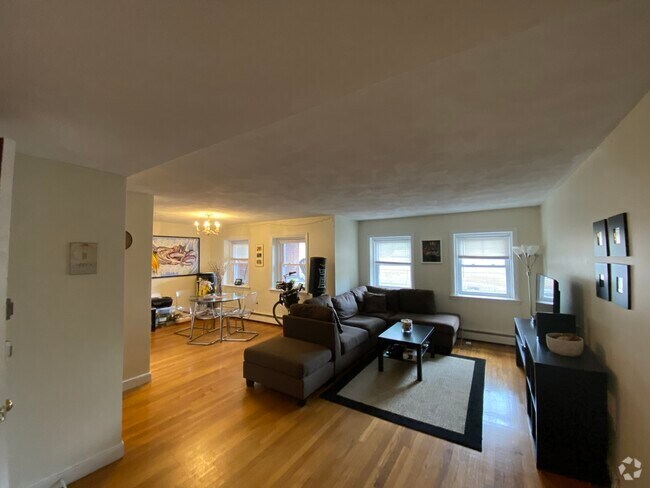 Building Photo - 311 Tappan St Unit 1B Rental
