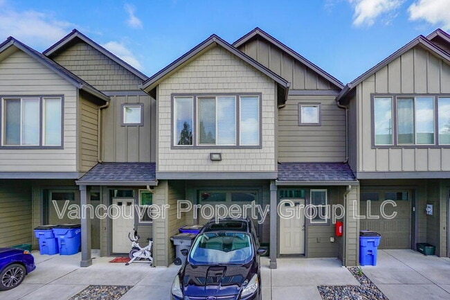 Building Photo - 5809 NE 71st Ave