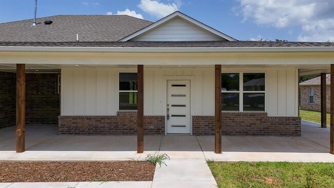 Photo - 17611 Natalie Ct