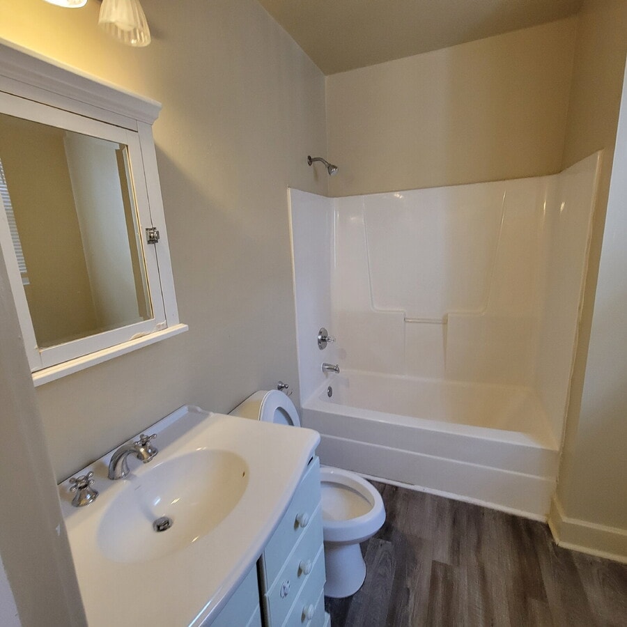 Photo - Spacious 2 Bedroom Home