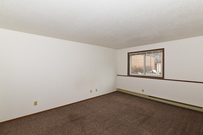 Jacobs Square Apartments