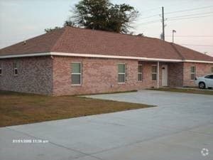 Building Photo - 745 N Nicholson Ave Rental