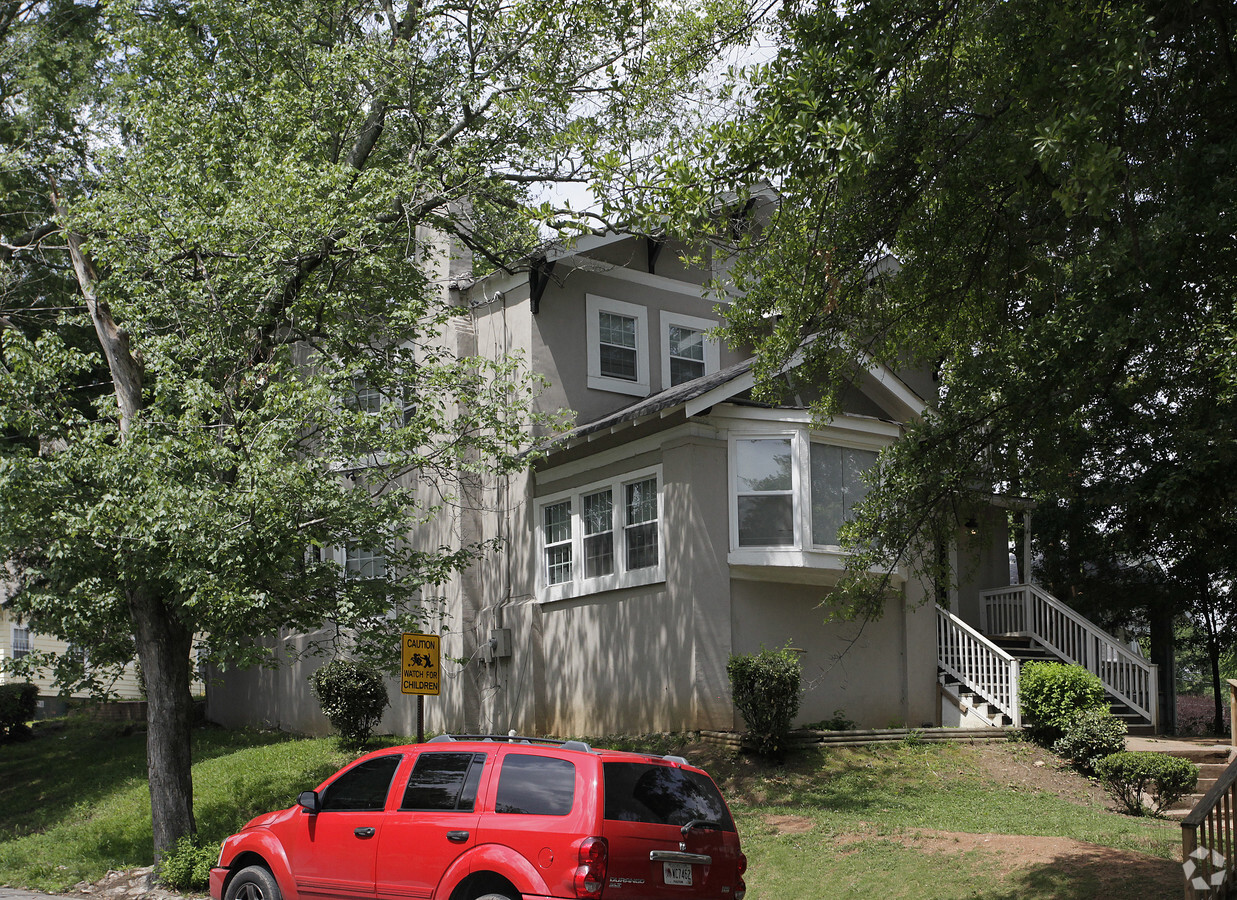 Photo - 1536 Westwood Ave SW Apartments