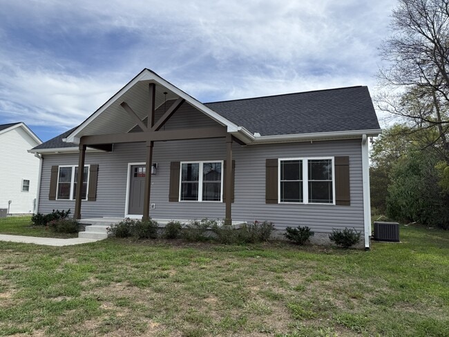 Photo - 1009 W Main St