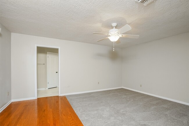 Photo - 12502 Olympia Dr