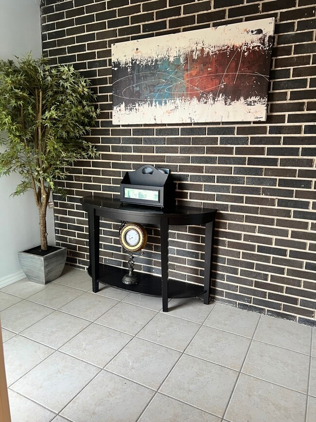 Photo - 3909 Howard St Unit 101