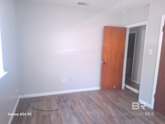 Photo - 2209 Wolf Ridge Rd