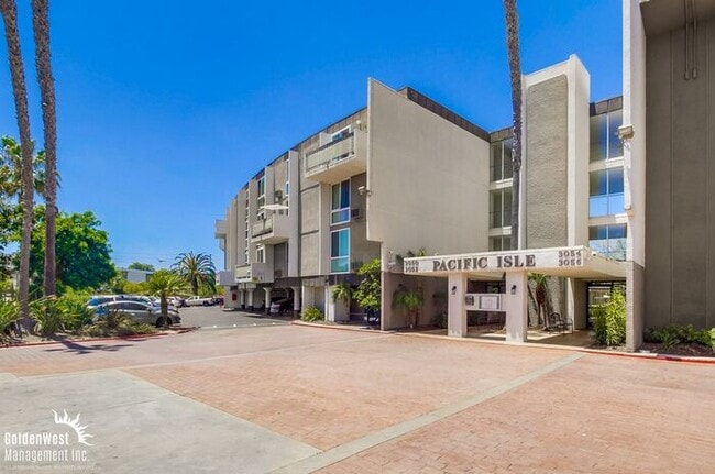 Building Photo - Cozy 1Bdm 1Ba Condo in Desirable Point Lom...