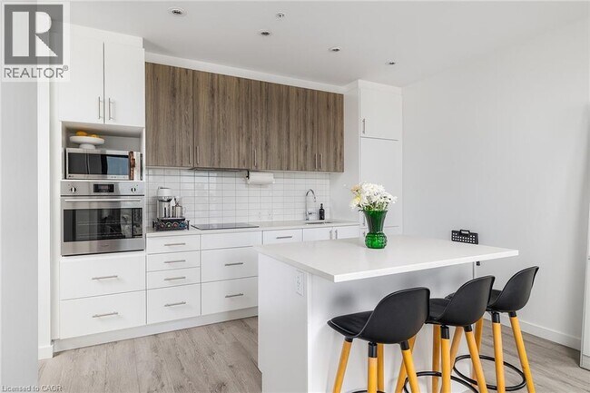 Photo - 181 King St S Unit 1703