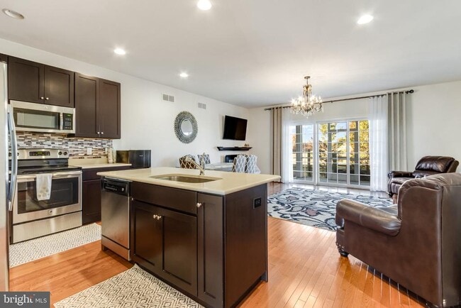 Photo - 18830 Bethpage Dr