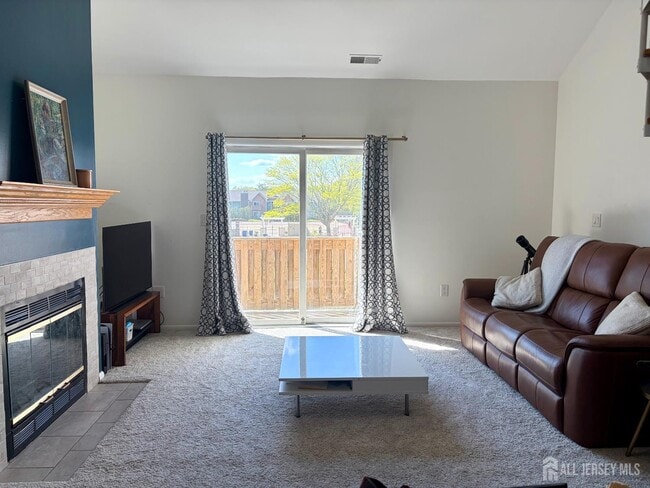 Building Photo - 5104 Ravens Crest Dr