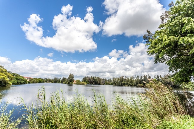 Photo - Centre Lake