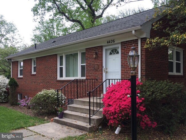 Photo - 4426 Strathmore Ave Casa