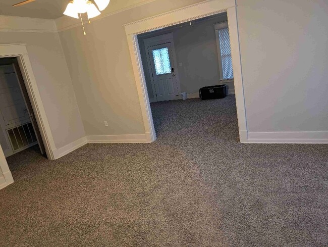 Photo - 1935 Duncan St