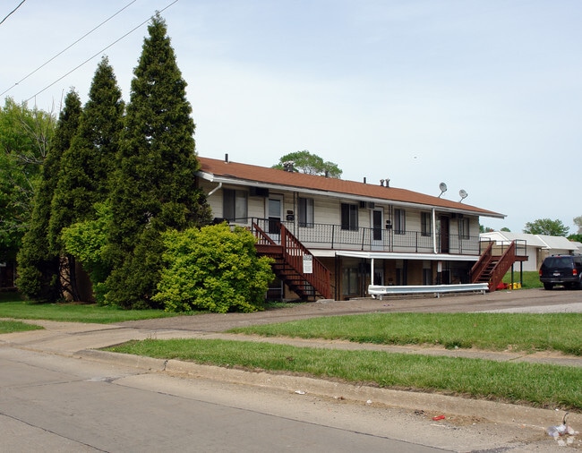 Building Photo - 733 E Wilbeth Rental
