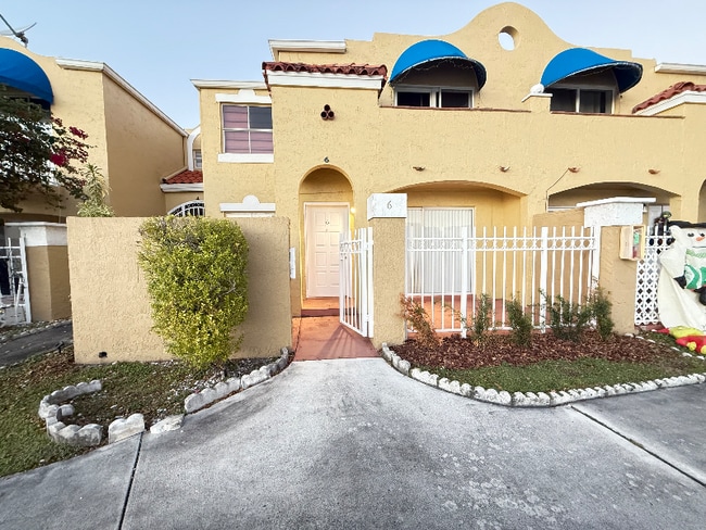 Photo - 8570 NW 3rd Ln