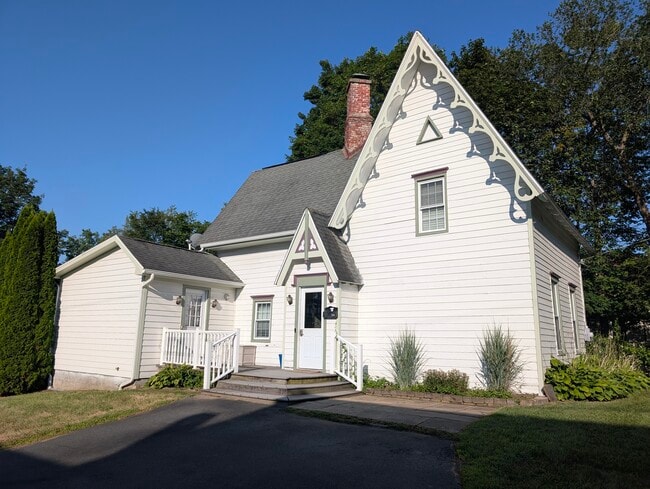 Front Entrance - 336 Spring Ave House