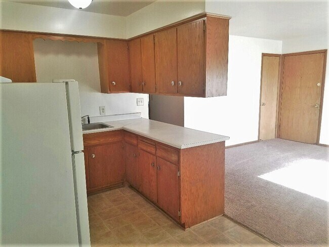 Photo - 7585 Cloman Way Unit 3