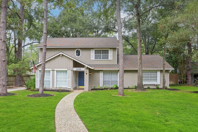 Building Photo - 5-Bedroom Home in Northampton! Move in READY!