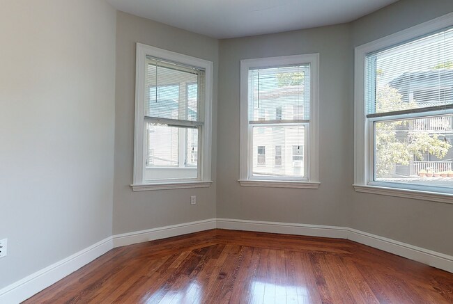 Photo - 20 Marie Ave Unit 2