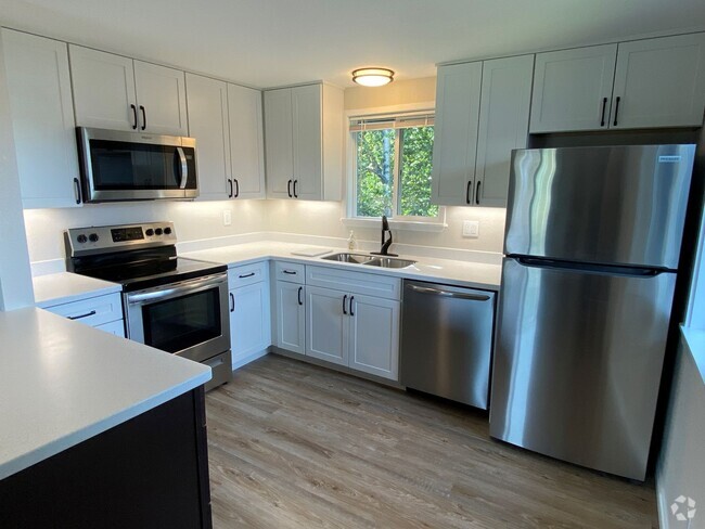 Building Photo - 304 S Forest Dr Unit 17 Rental