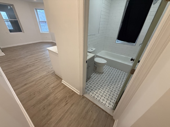 Photo - 4626 Westminster Ave Unit 1st Fl