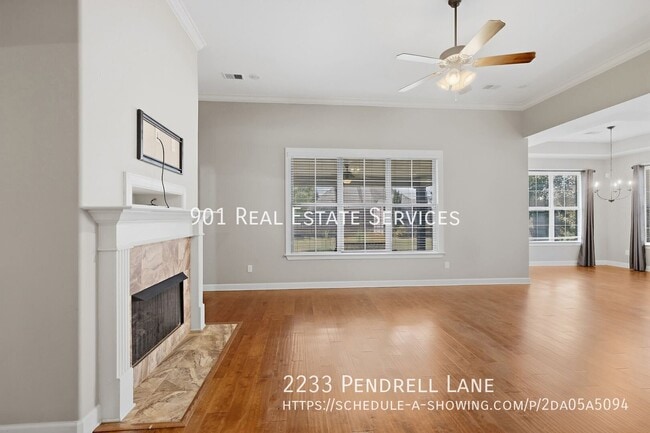 2233 Pendrell Ln