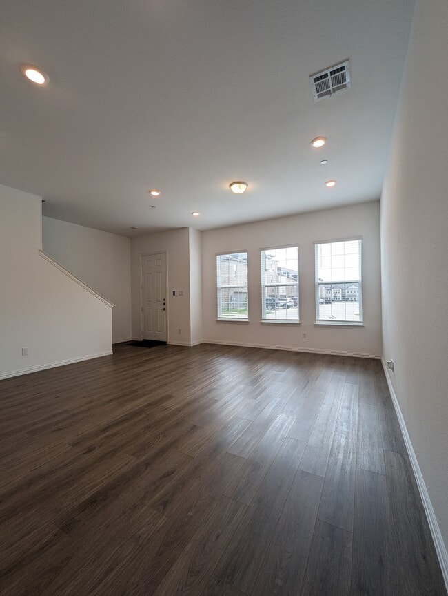 Living Room - 2257 Adena Springs Dr