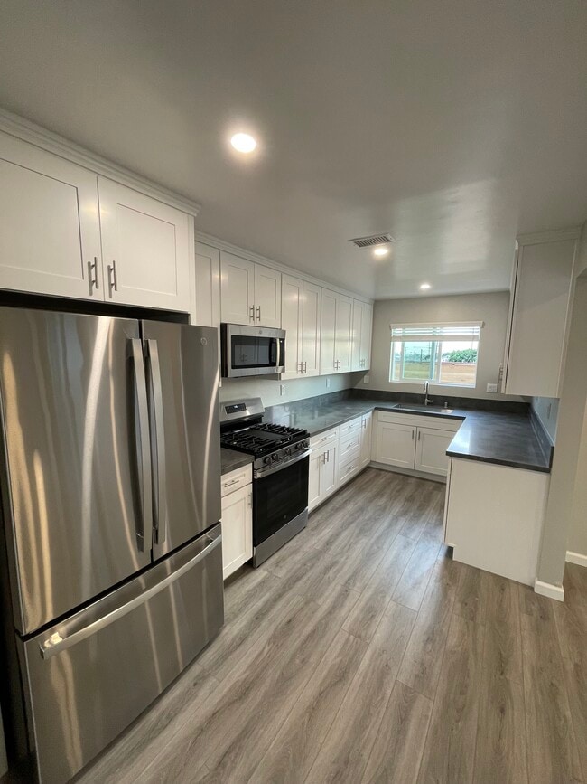 Photo - 24 N Harbison Ave