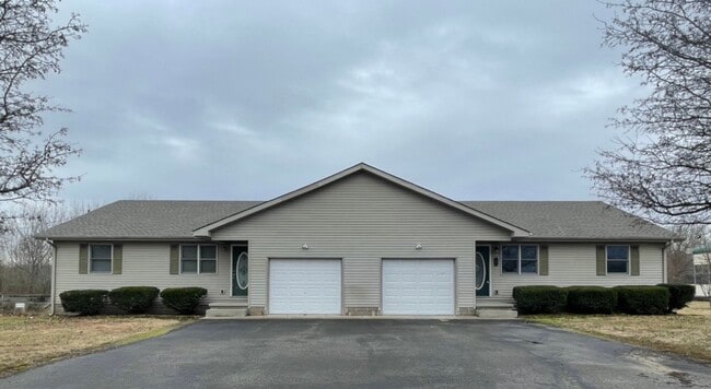 Photo - 407/409 Walnut Road Unit 409 Walnut Road