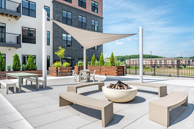 Sundeck