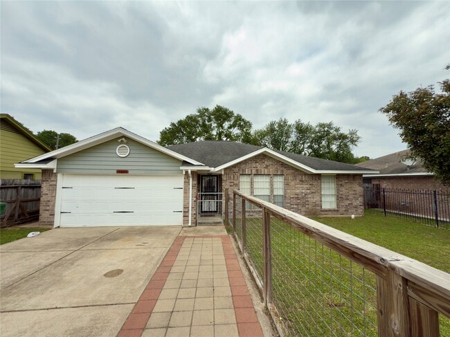 Building Photo - 10626 Emnora Ln Rental