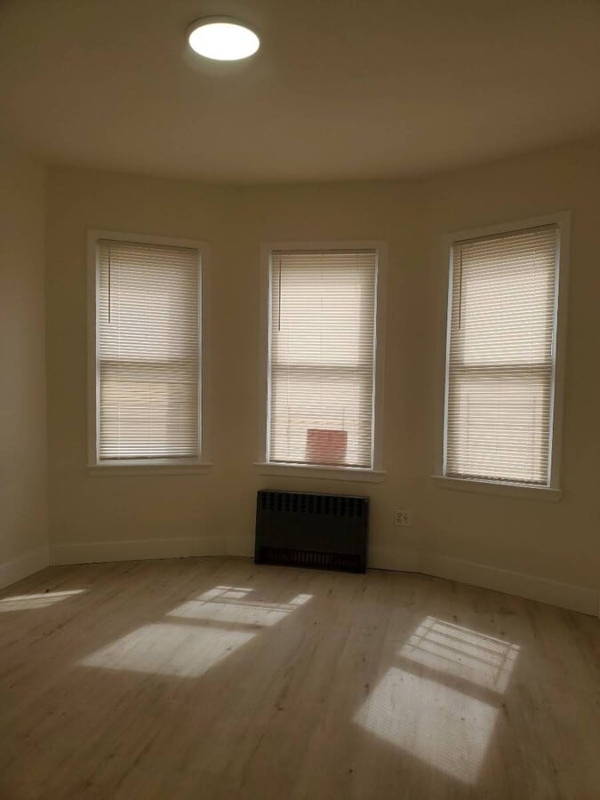 Photo - 133 Winter Ave