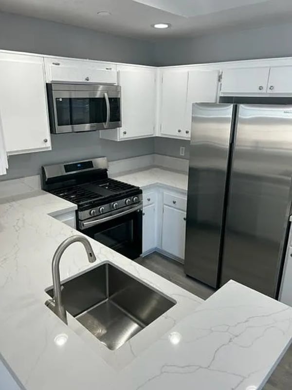 7720 Riverdale Wy Unidad N