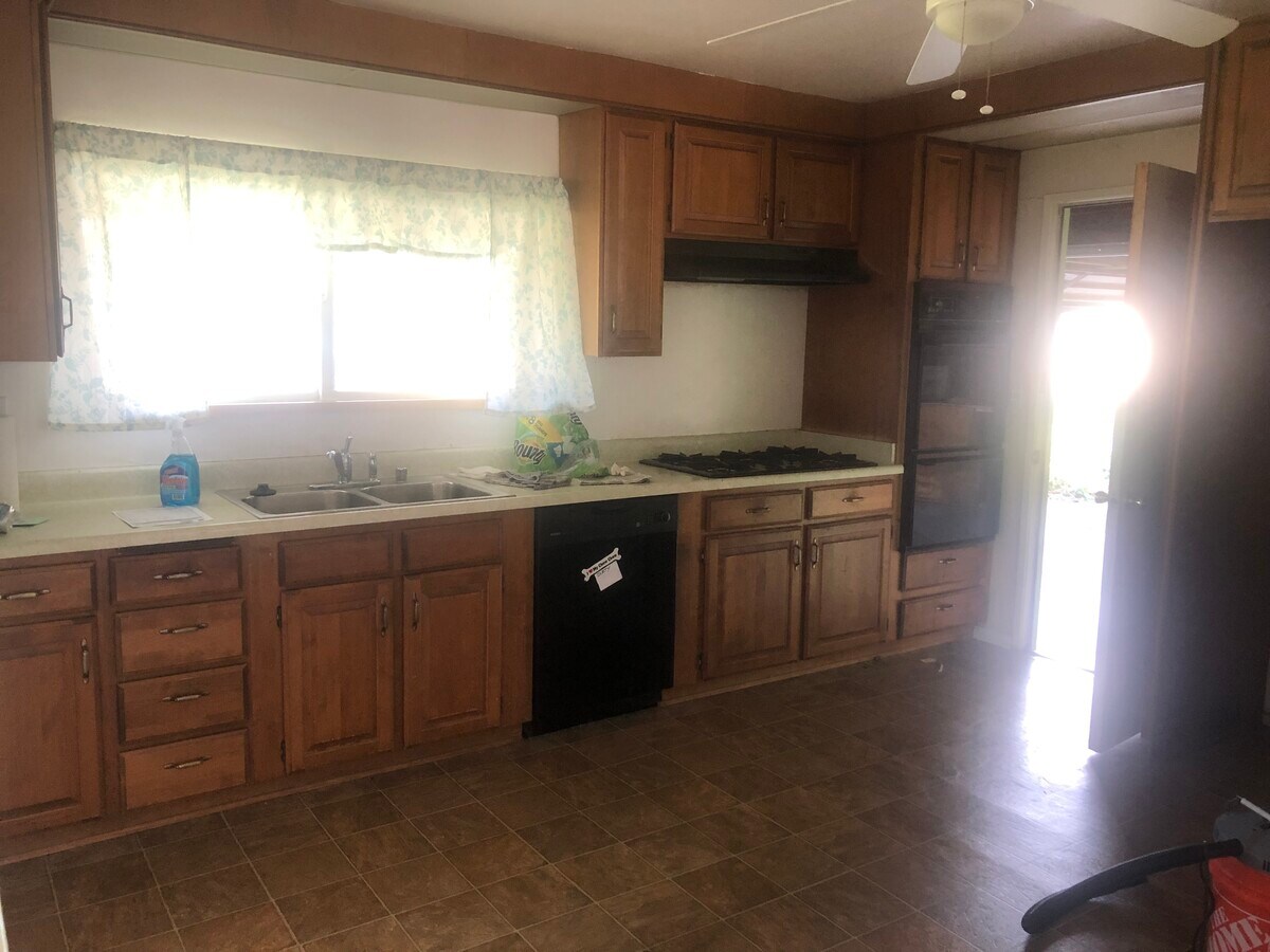 Photo - 2620 N Dunbar St