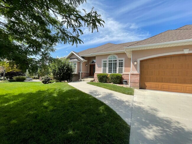 Photo - 1156 W Park Palisade Dr House