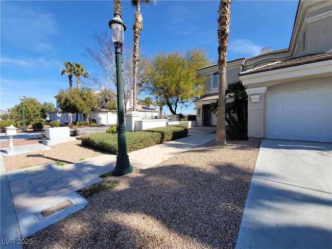 Photo - 8304 Broad Peak Dr