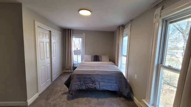 Photo - 125 Litchfield Ave SE Unidad 2